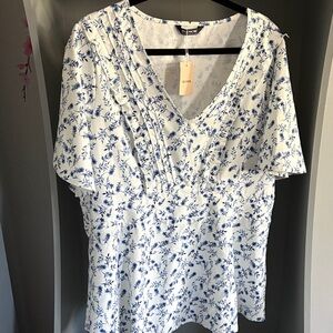 BloomChic White and Blue Floral Pintuck V-Neck Blouse